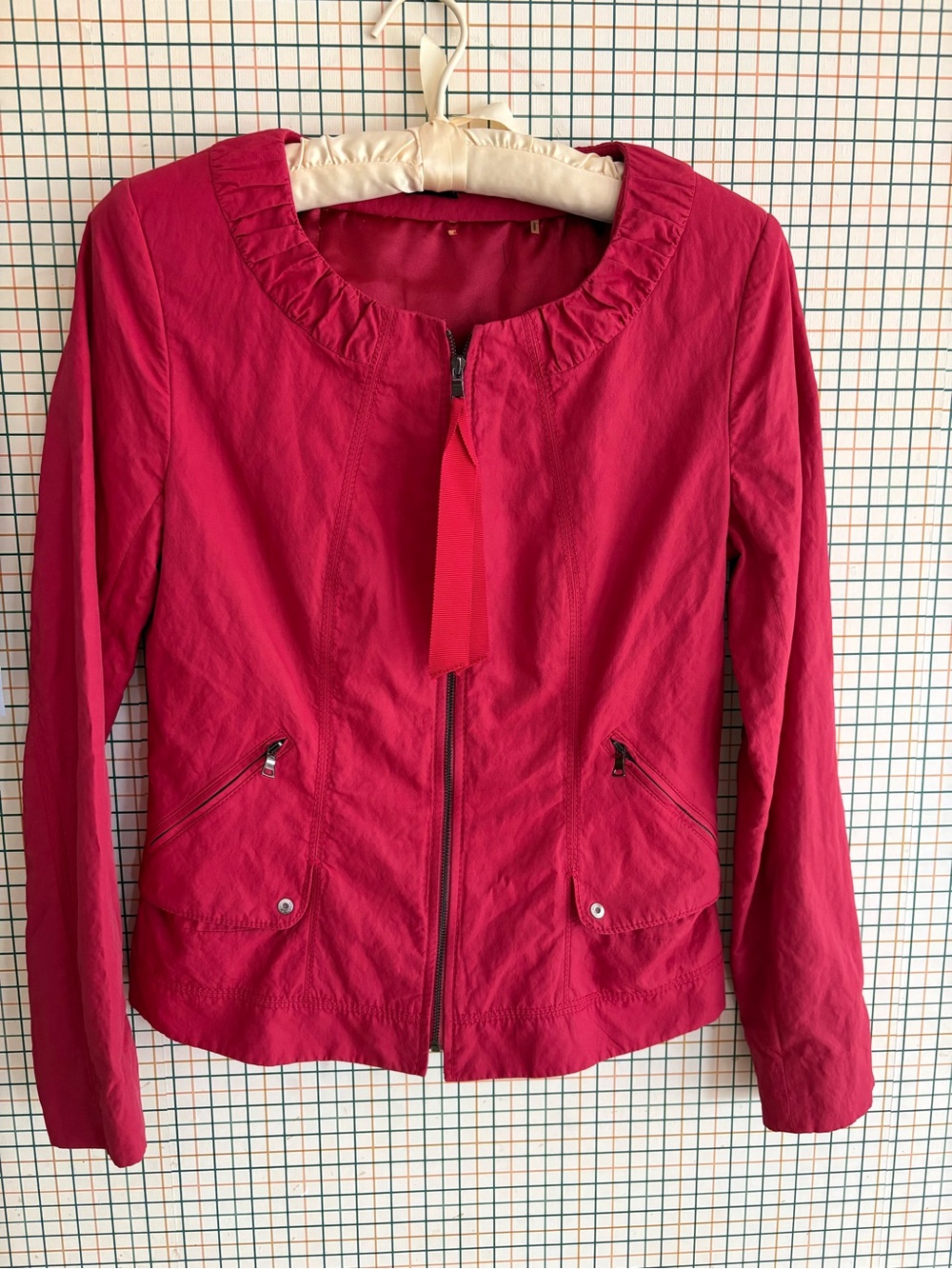 Women’s Lightweight Zip Jacket - Red